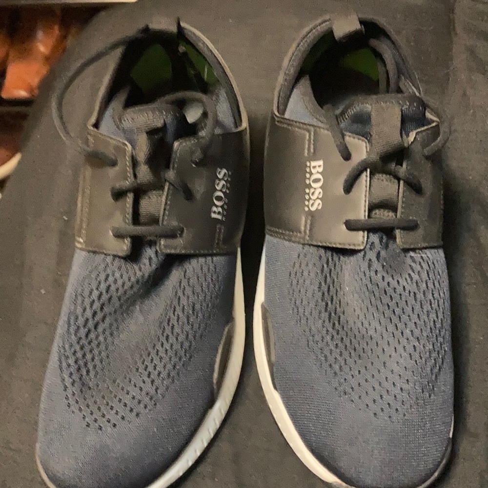EUC Hugo Boss Shoes